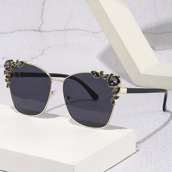 2023 най-Новите дамски слънчеви очила с диаманти марка дизайнерски обувки Котешки Очи Планински Кристал Дамски слънчеви очила Цвете сезон Украса За Пътуване Очила