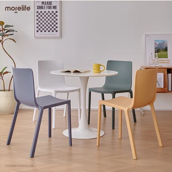 Модерна минималистична трапезария стол с дървена прическа, луксозен мек стол от пластмаса, ергономичен стол за тоалетна, мебели за ресторант, кафене