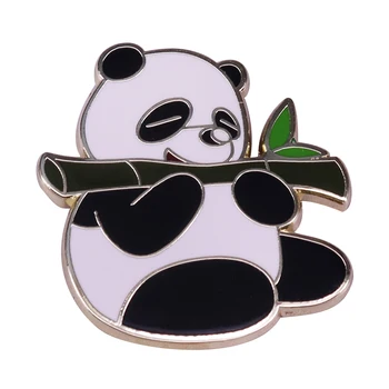 Сладката Панда, поедающая бамбуковую эмалевую пин икона приятно на вид, магазини за животни и растения, подарък за деца и възрастни